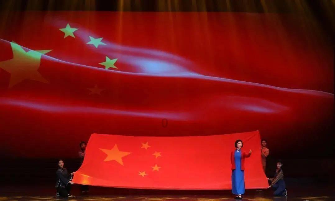 逃离遗弃的建筑4