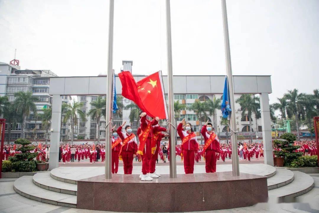 学生送爸爸什么礼物好？游戏画面